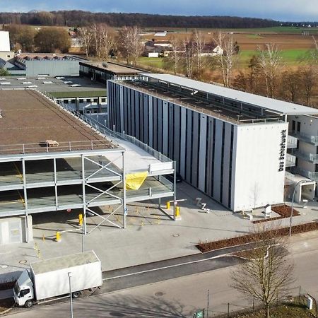 Korntal-Münchingen Das Schlafwerk Stuttgart-Nord Volldigitales Hotel-Self-Check In - Keine Rezeption-Lowbudget-Cashless المظهر الخارجي الصورة