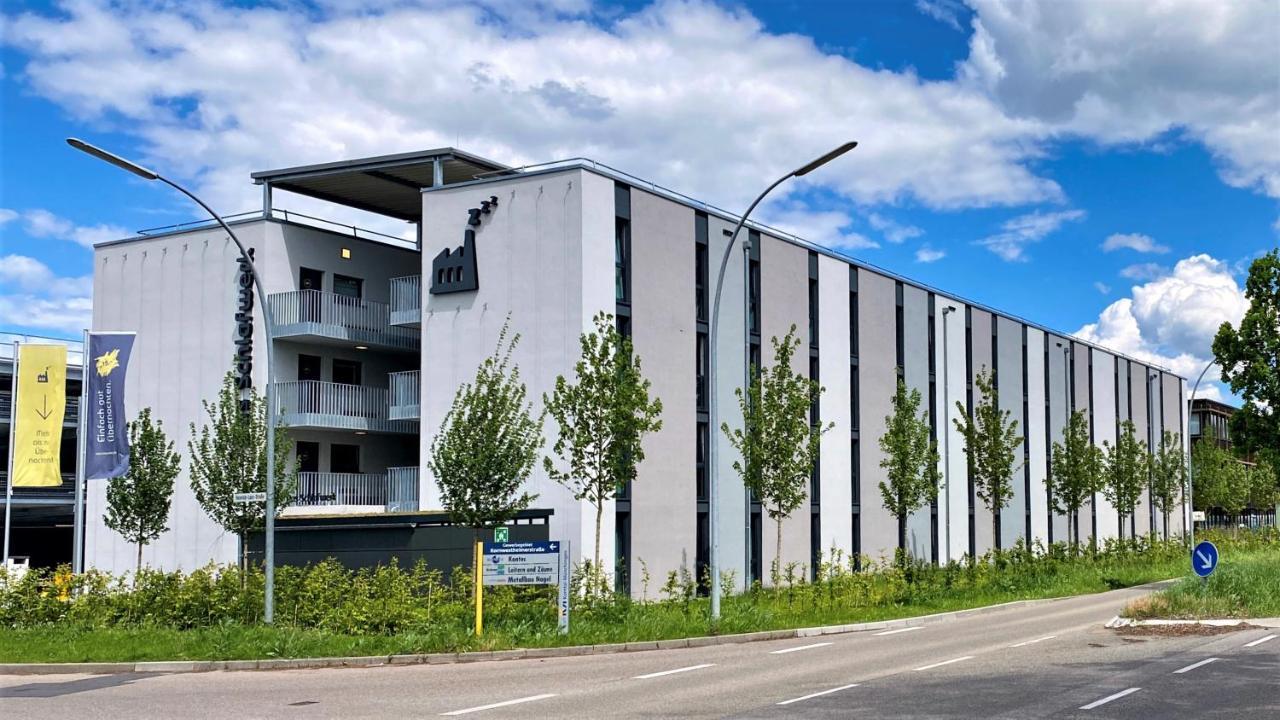 Korntal-Münchingen Das Schlafwerk Stuttgart-Nord Volldigitales Hotel-Self-Check In - Keine Rezeption-Lowbudget-Cashless المظهر الخارجي الصورة